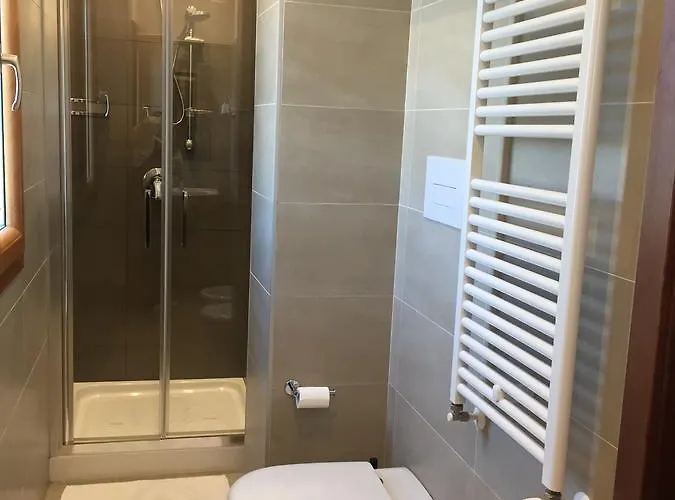 Affittacamere L' Ammiraglio Margherita Di Savoia